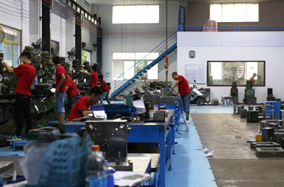 塑料赢博在线平台的保养知识