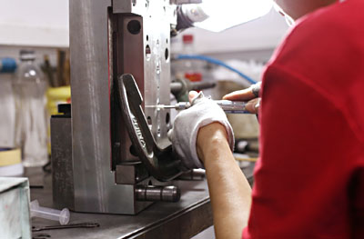 注塑件喷涂需要注意哪些环节的控制？