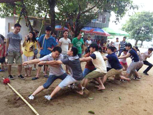 公司组织南澳一日游玩